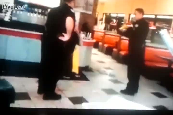 Polise direnince öldürüldü