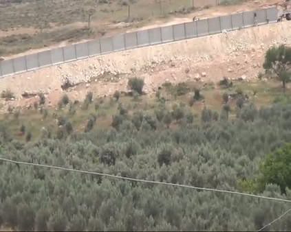 Suriye sınırına seyyar duvar örülüyor