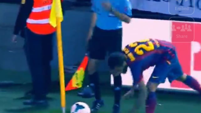 Daniel Alves'ten ırkçı saldırıya müthiş karşılık