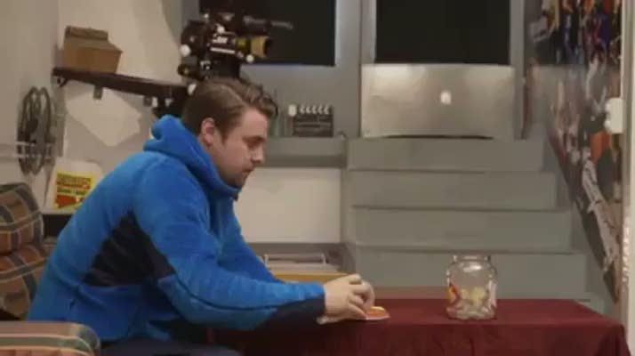 Ping Pong topu ile yaptığı muhteşem hareket!