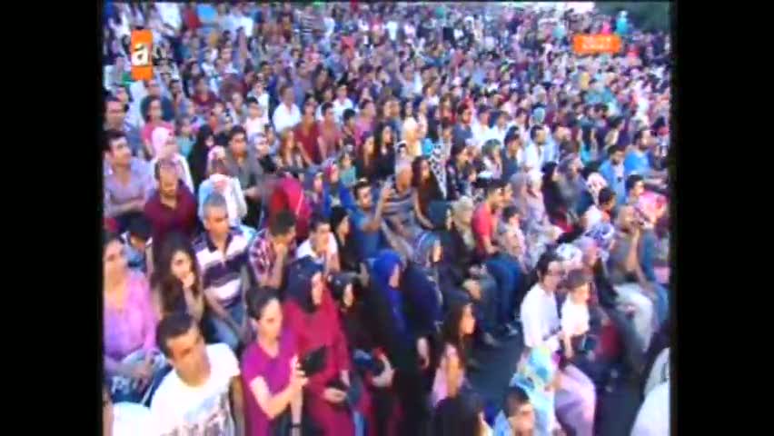 Ermeni kadın canlı yayında Müslüman oldu