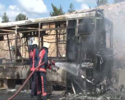 TEM'de halk otobüsünde yangın 3 kişi ölü