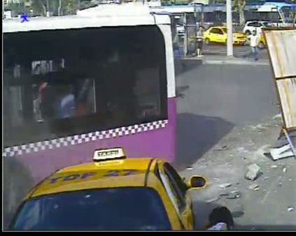 Kabataş'taki otobüs faciası kamerada