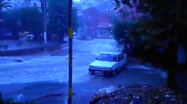 İzmir'de can pazarı