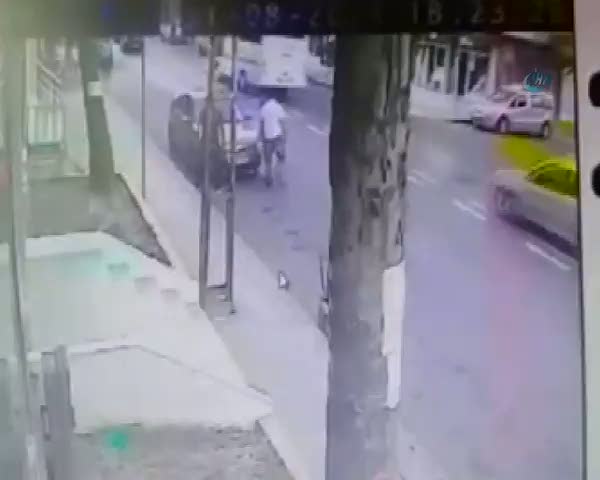 Bahşiş dehşeti kamerada