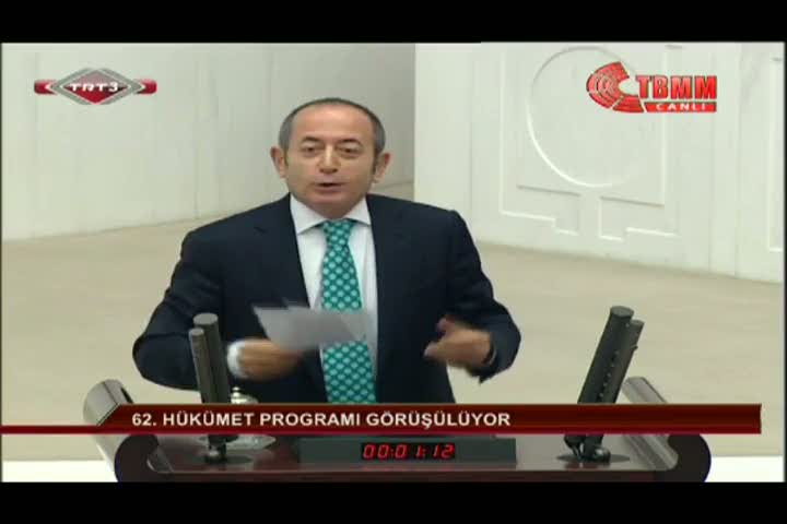 CHP'li vekilin konuşması Davutoğlu'nu güldürdü