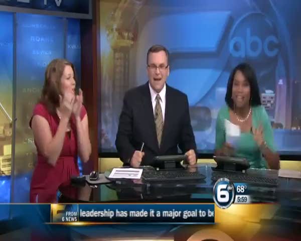 Yarasa canlı yayını bastı