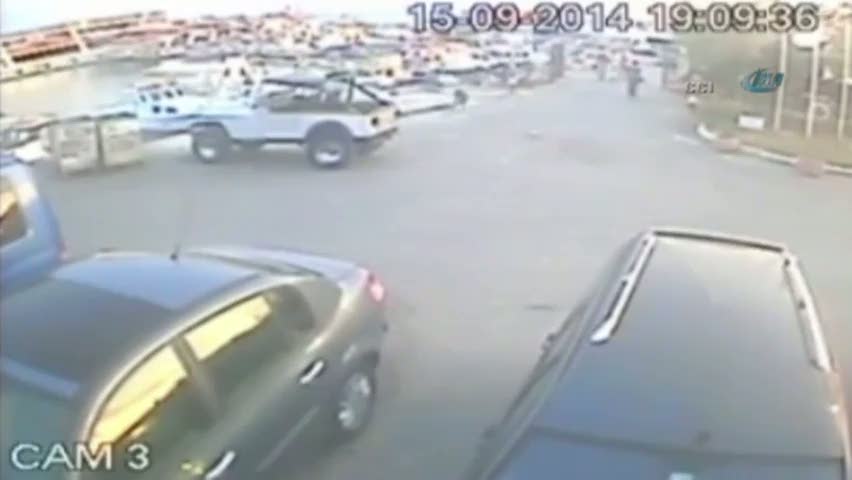 Öz oğlunu böyle ölüme terk etti