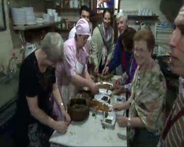 Avusturalyalı turistlerin dolma sarma merakı