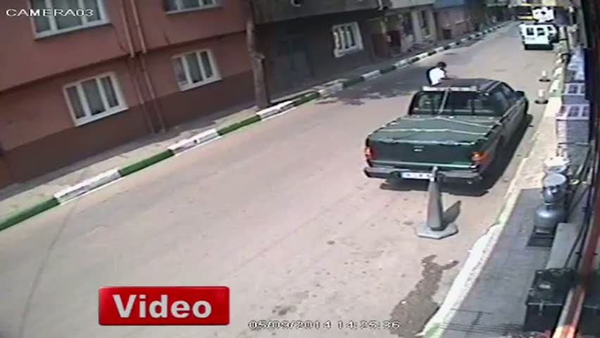 Bebek hırsızı böyle görüntülendi