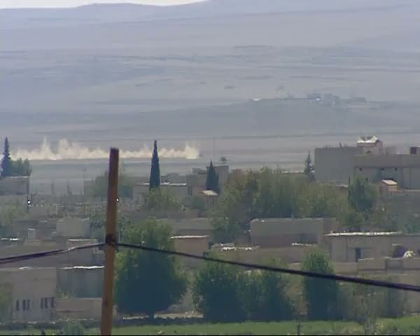 Sınırda bombalar patlamaya devam ediyor