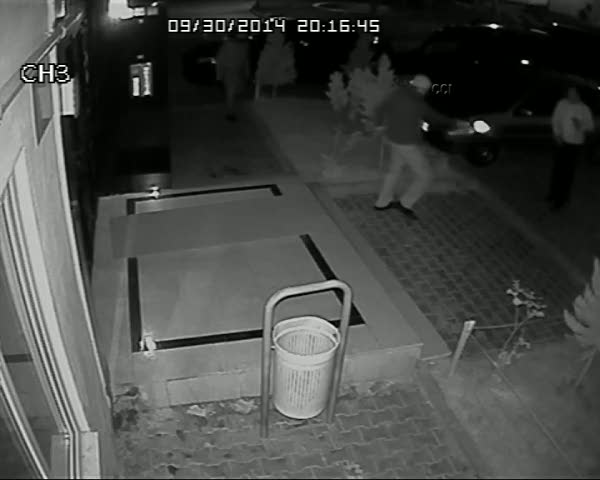 Silahlı gaspçılar dehşet saçtı