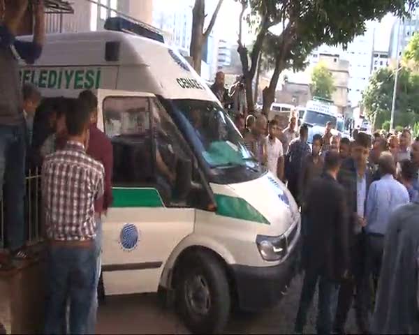 Öldürülen gazete dağıtıcısının cenazesi alındı