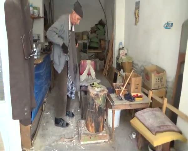 98'lik dedenin çalışma azmi