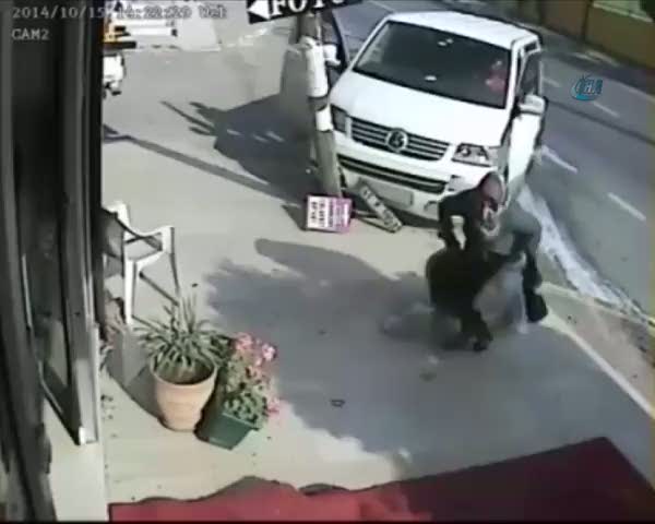 3 yaşındaki çocuğun ayağı böyle koptu