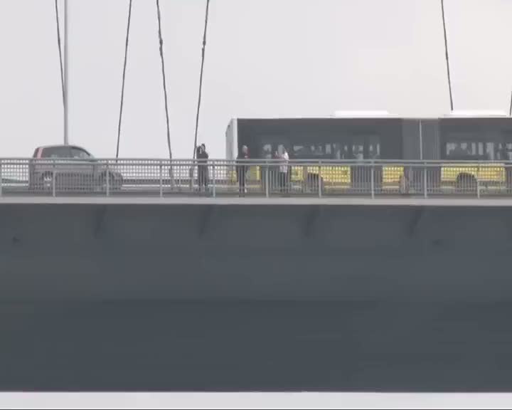 Boğaziçi Köprüsü'nde rekor atlayış