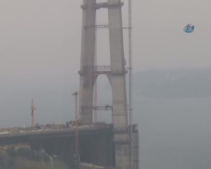 3. Köprü manzarası görenleri büyülüyor