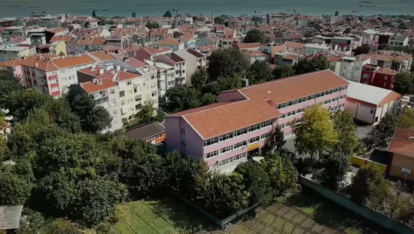 Ümmü Sıbyan: Zifir filminin fragmanı