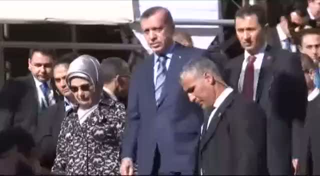 Cezayir'lilerden Erdoğan'a tezahürat