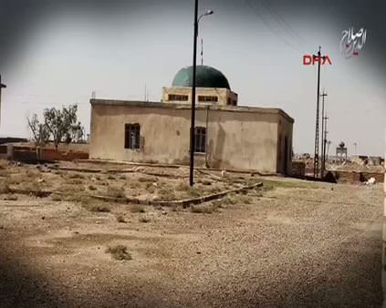 IŞİD türbe ve mezarlıkları böyle patlattı