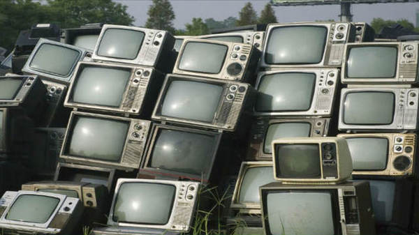 Eski televizyonlarımız çocukları öldürüyor
