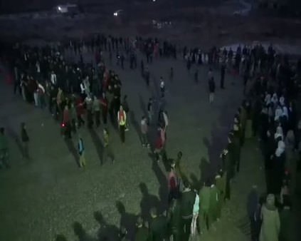 Cizre'de izinsiz gösteriye polis müdahalesi