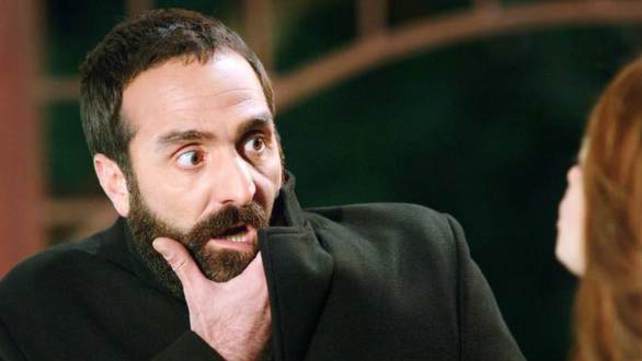 Kertenkele 6. Bölüm (Tamamı)