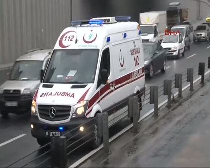Edirnekapı durağında Metrobüs kazası