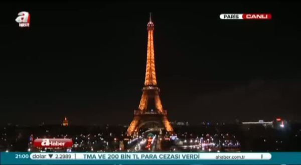 Paris'te Eyfel Kulesinin ışıkları söndü