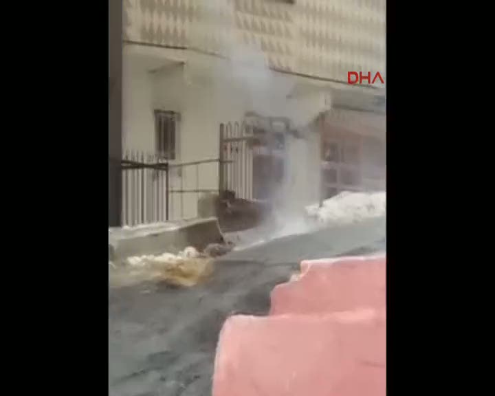 Kağıthane'de korkutan patlama
