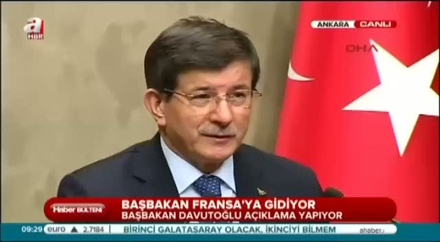Ahmet Davutoğlu Fransa'ya gitti