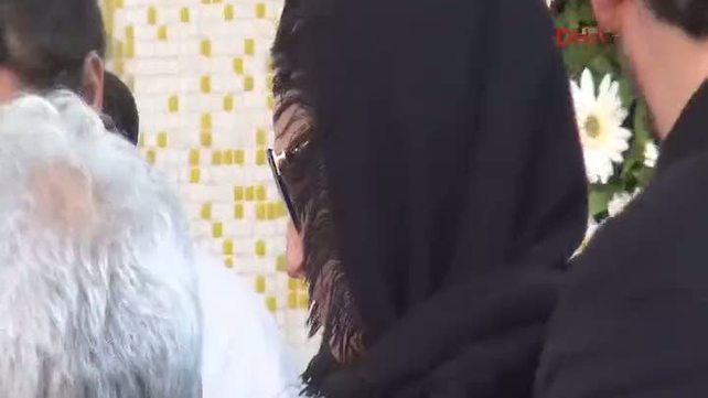 Zahide Yetiş'in annesi son yolculuğuna uğurlandı