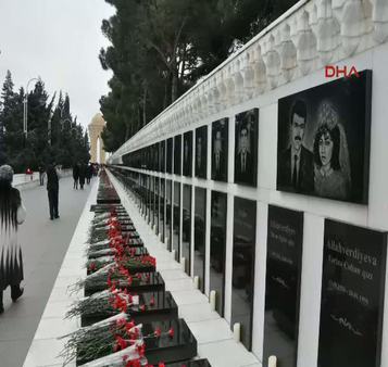 Azerbaycan'da 20 Ocak 1990 katliamı anıldı