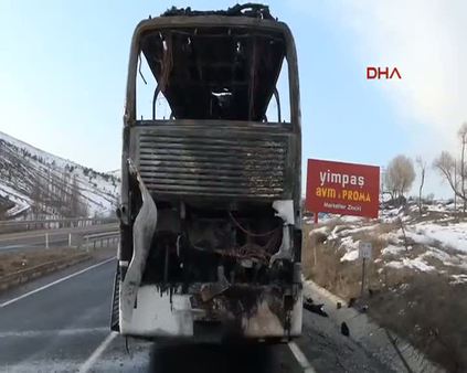 Yozgat'ta seyir halindeki otobüs küle döndü