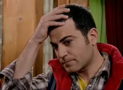 Oyuncu Burak Demir'e saldırı