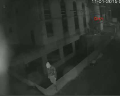 Camiye saldıran Neonazi'nin görüntüsü