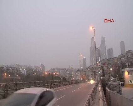 İstanbul toz bulut altında
