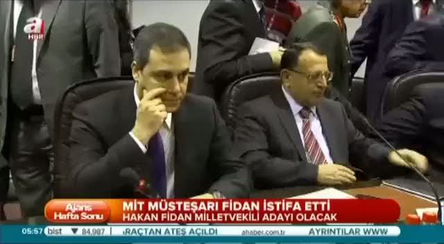 Hakan Fidan istifa etti