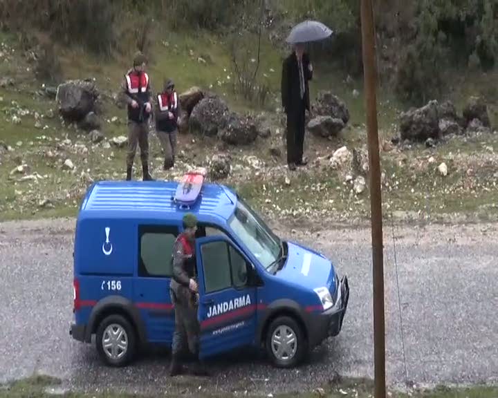 Mersin'de vahşet genç kızı yakarak öldürdüler