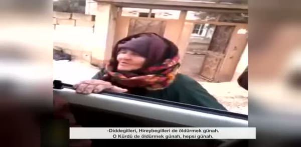 Suriyeli yaşlı kadından kafa kesenlere ayetlerle ders!