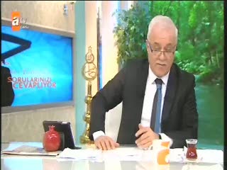 Hanefi olan Şafii imama uyabilir mi?