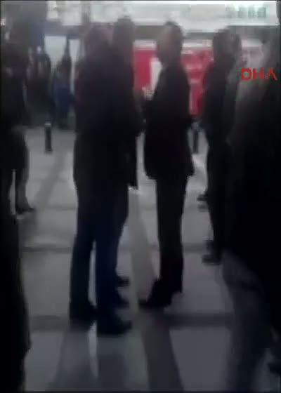 İş bulamadığı için kendini yakmaya kalktı