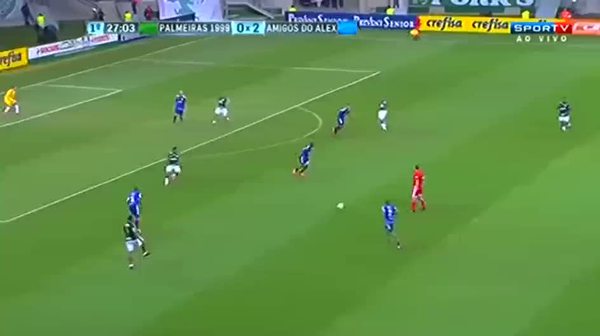 Alex'in jubile maçında Rüştü'ye attığı enfes gol