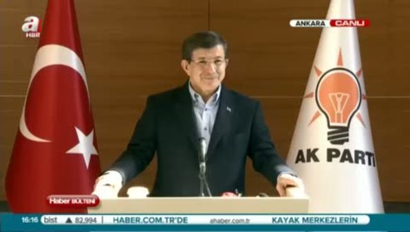 Başbakan Ahmet Davutoğlu gündeme ilişkin gazetecilerin sorularını yanıtladı