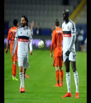 Beşiktaş - İstanbul Başakşehir maçından kareler