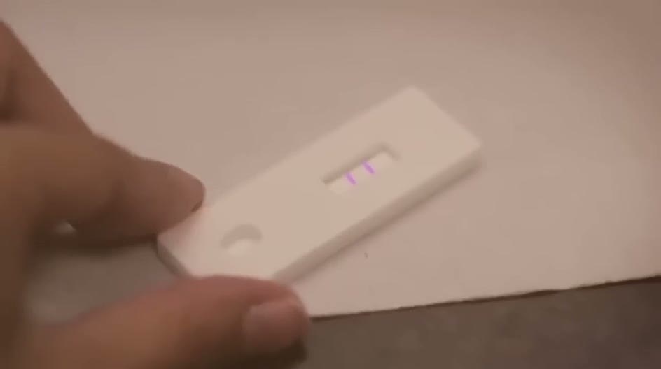 Anne karnındaki bebek animasyon