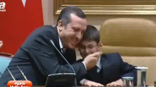 Erdoğan'ın koltuğuna ilk defa oturan o çocuk büyüdü