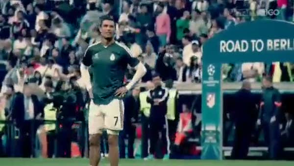 Ronaldo'dan minik taraftara jest