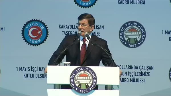 Başbakan Davutoğlu '' Yarını bayram havasından karanlık bir güne sürüklemek isteyenlere fırsat vermeyeceğiz ''
