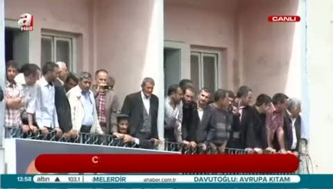 Erdoğan 18 yıl sonra o meydanda aynı şiiri okudu